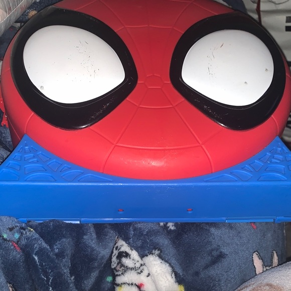 Spiderman Red and Black Toy Organizer - Picture 2 of 7